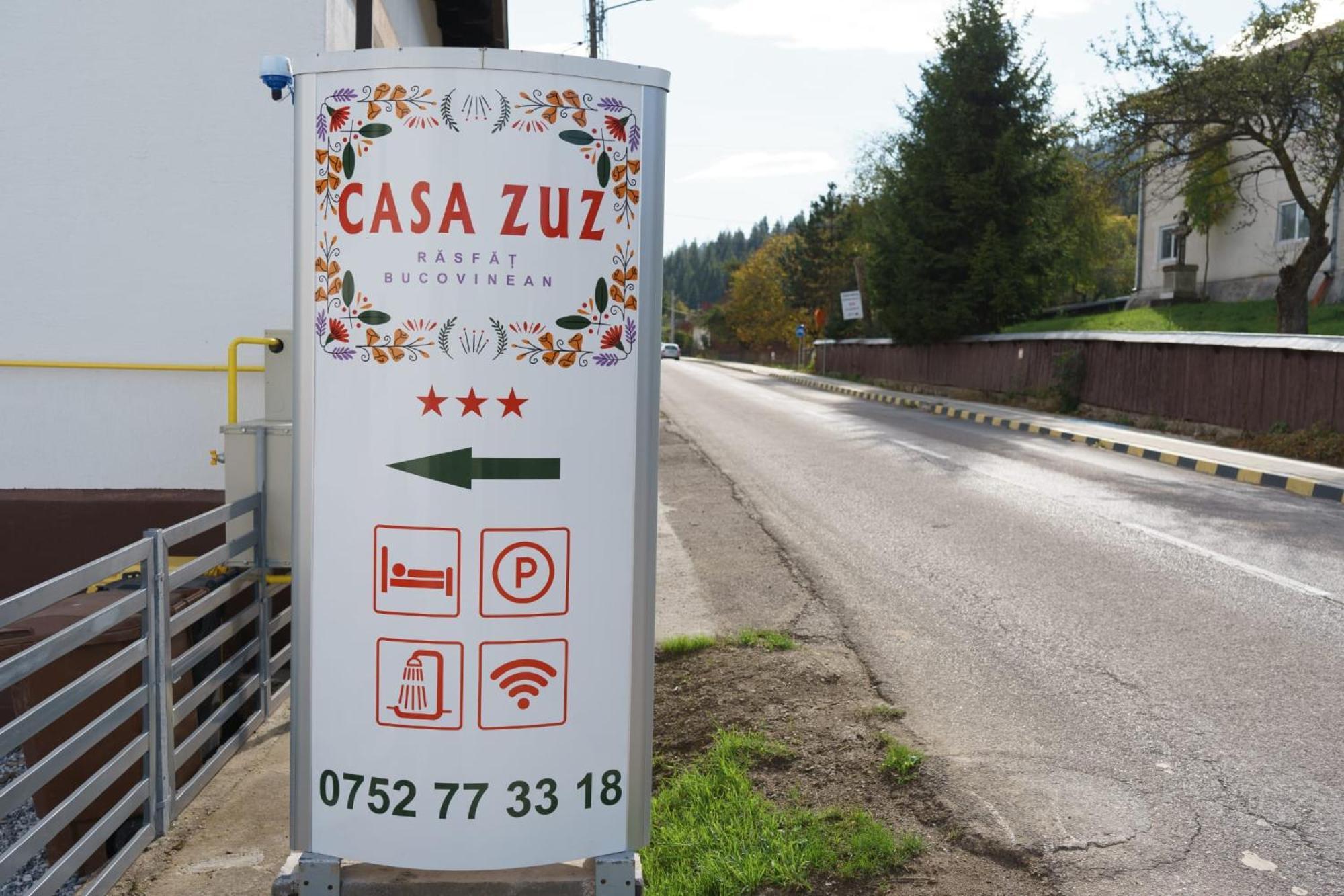 Hotel Casa Zuz Voronet à Gura Humorului Extérieur photo